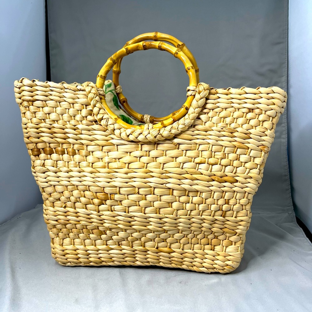 Cappelli Strawworld woven bamboo beach purse.
